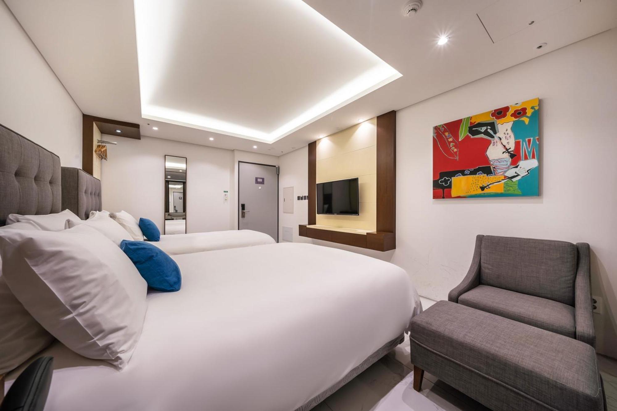 Sweet May Seogwipo Hotel Dış mekan fotoğraf
