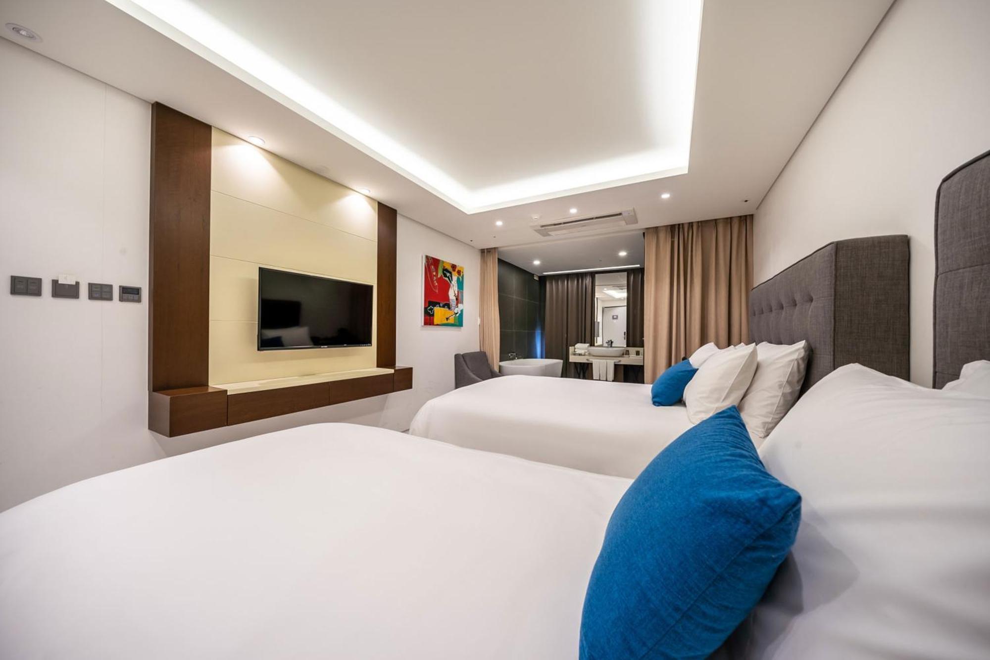 Sweet May Seogwipo Hotel Dış mekan fotoğraf