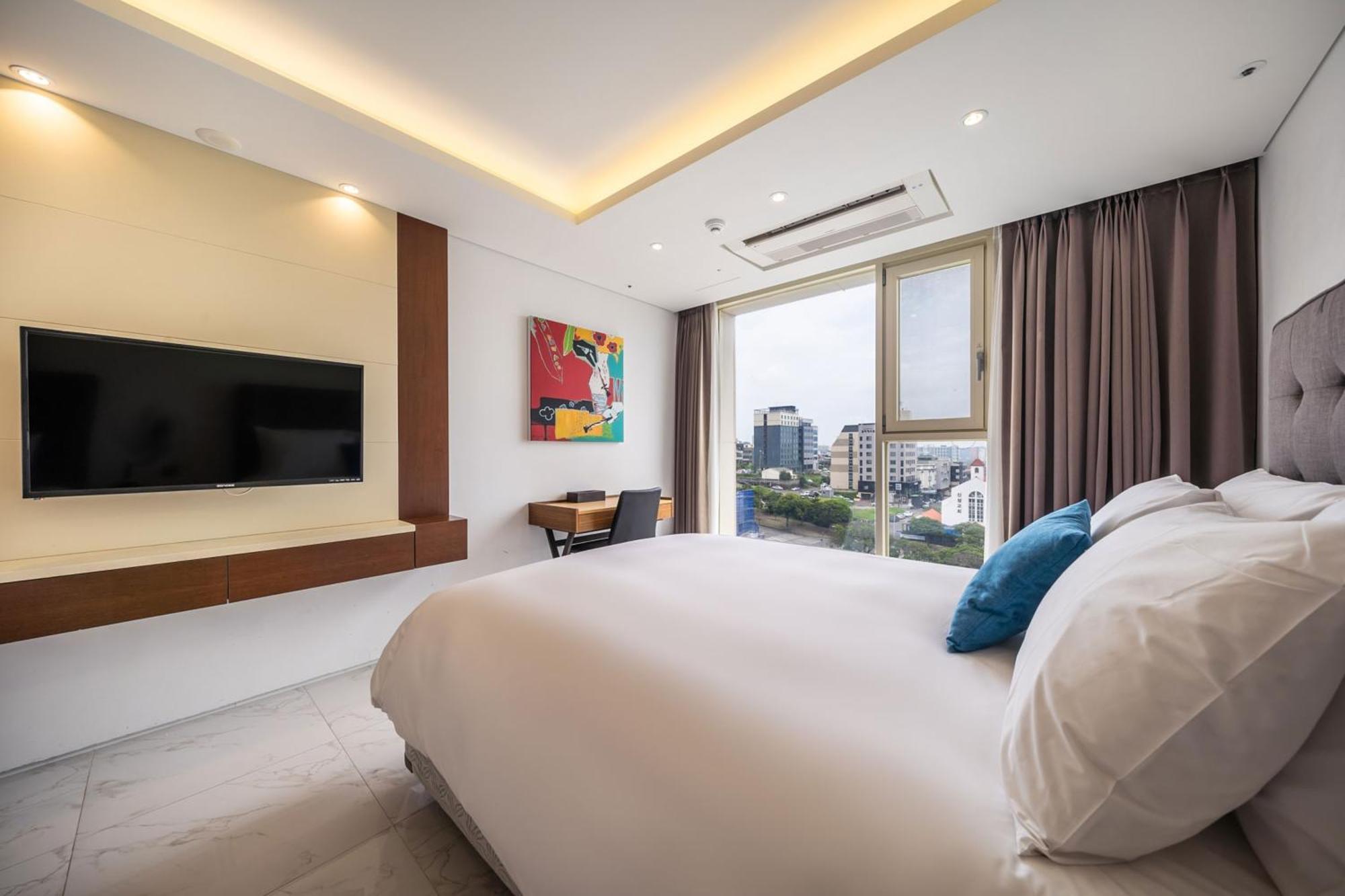 Sweet May Seogwipo Hotel Dış mekan fotoğraf